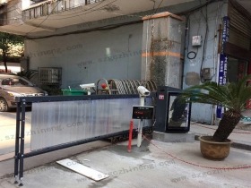貴州貴陽(yáng)市惠水縣住建局廣告道閘及車(chē)牌識(shí)別
